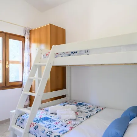 Holiday home Foxi Lioni *