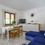 Foxi Lioni Prázdninový dům