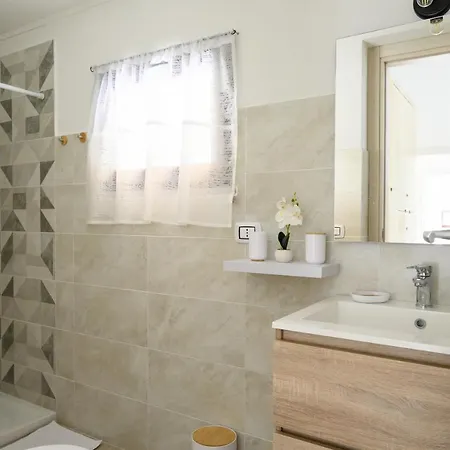 Foxi Lioni Feriehus Tertenìa