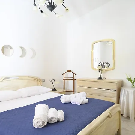 Foxi Lioni Tatil Evi
